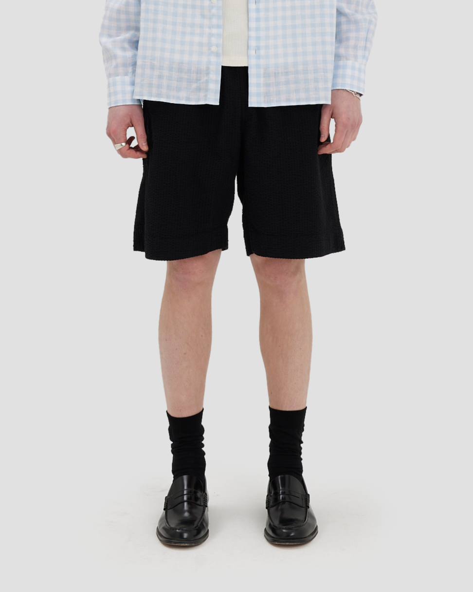 Relaxed Shorts Seersucker Black – Fairly Normal